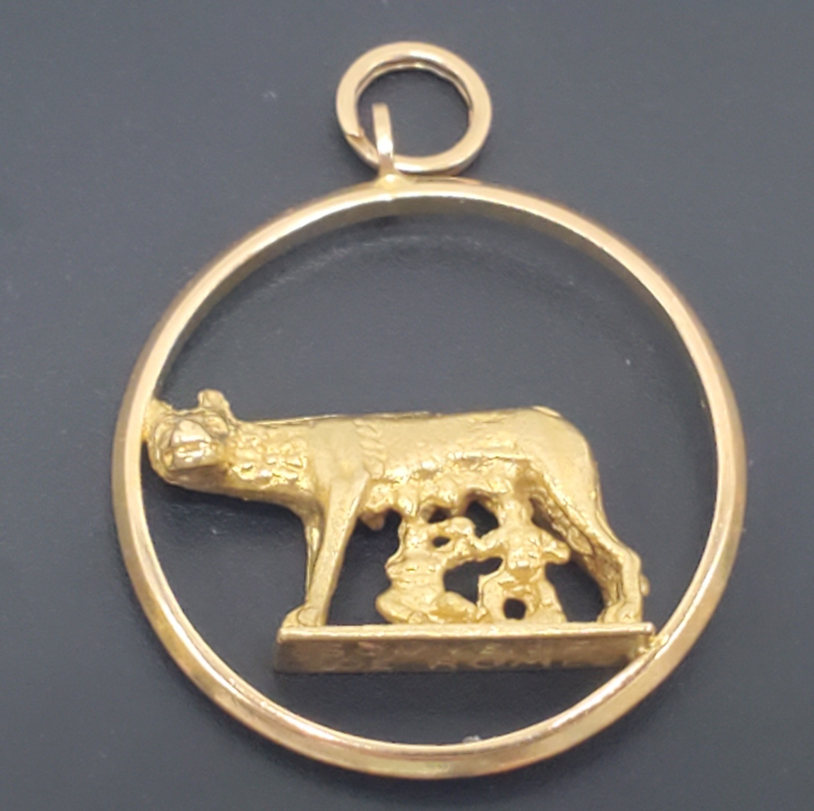 UnoAerre 18k Gold Romulus Remus Souvenir Charm Rome Italy Wolf Pendant ~1″ 6.8g