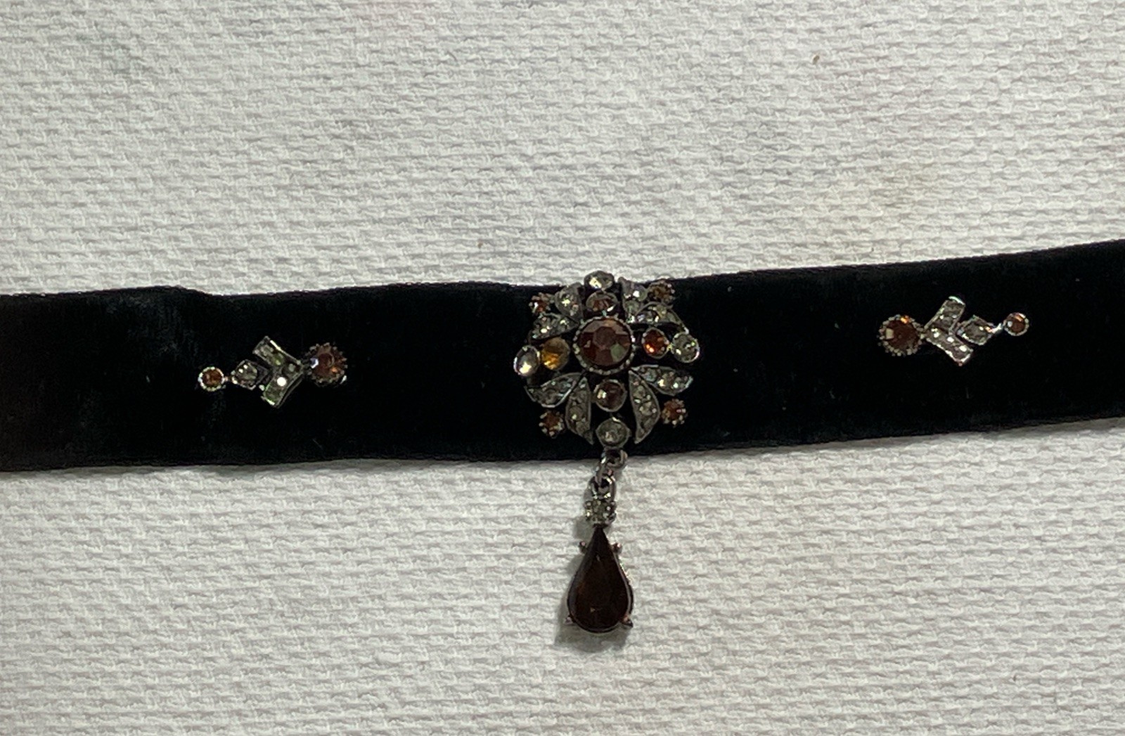 Arthur Pepper Signed ART Choker Necklace Black Velvet with Gun Metal Accents
