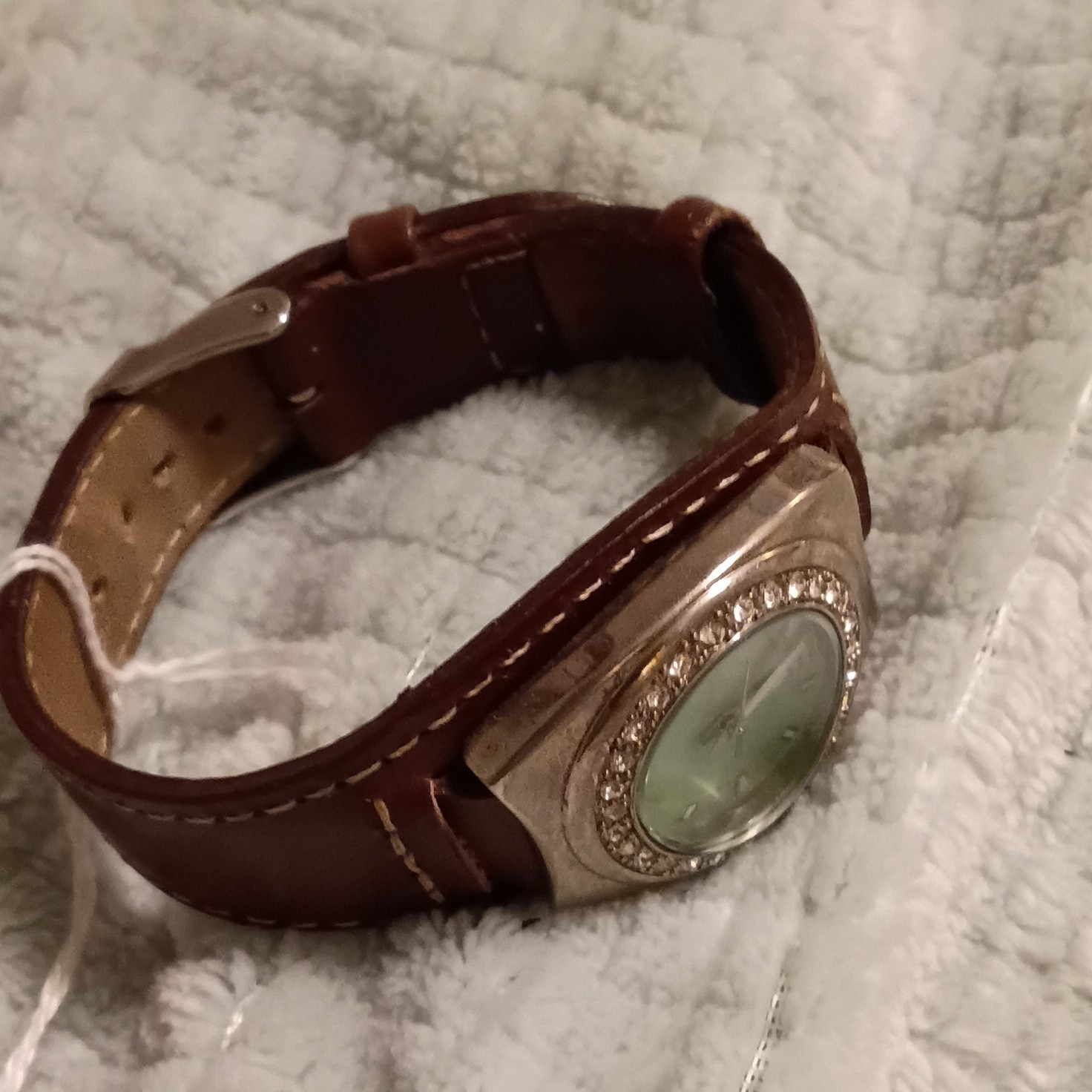 Round Analog Wristwatch, Green Dial Brown Leather Band Silver Case Baton Indexes
