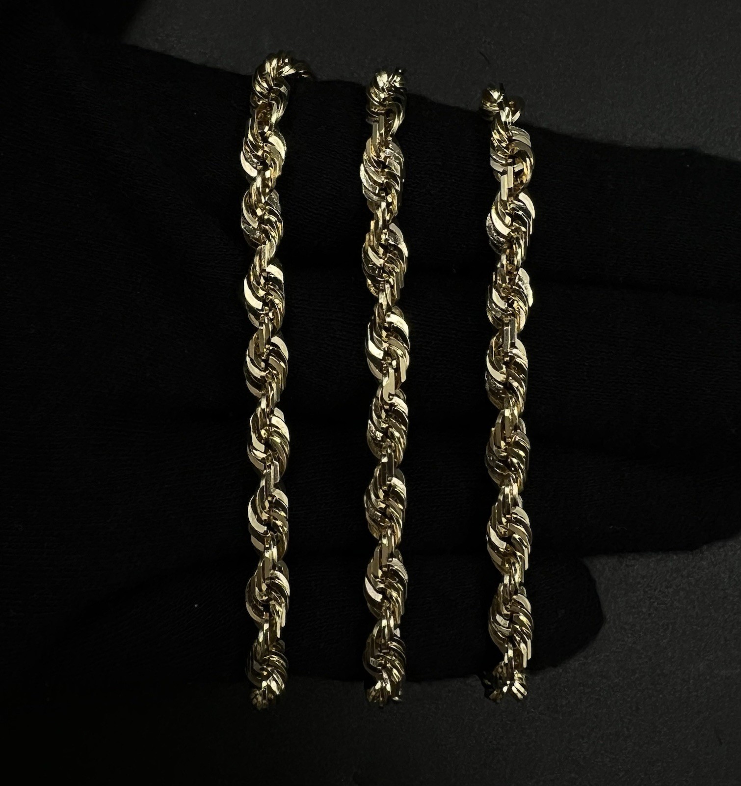 22.75” 10K Solid Yellow Gold Diamond Cut Rope Chain | 36.07g | 5.4MM | Lobster