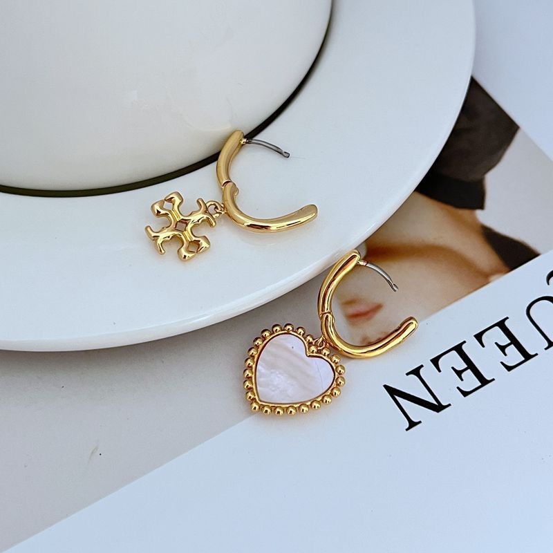 New Tory Heart & T logo earrings with Jewelry Pouch Size:3.3*1.7cm