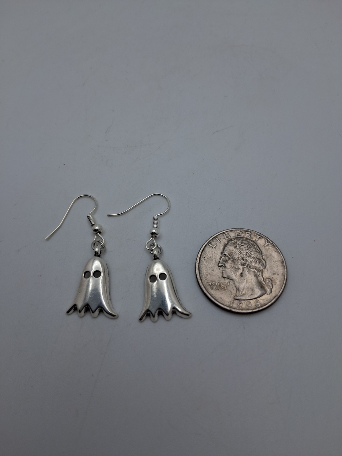 Ghost Dangle Drop Earrings Halloween Party Fashion Jewelry Gift Silvery Toned