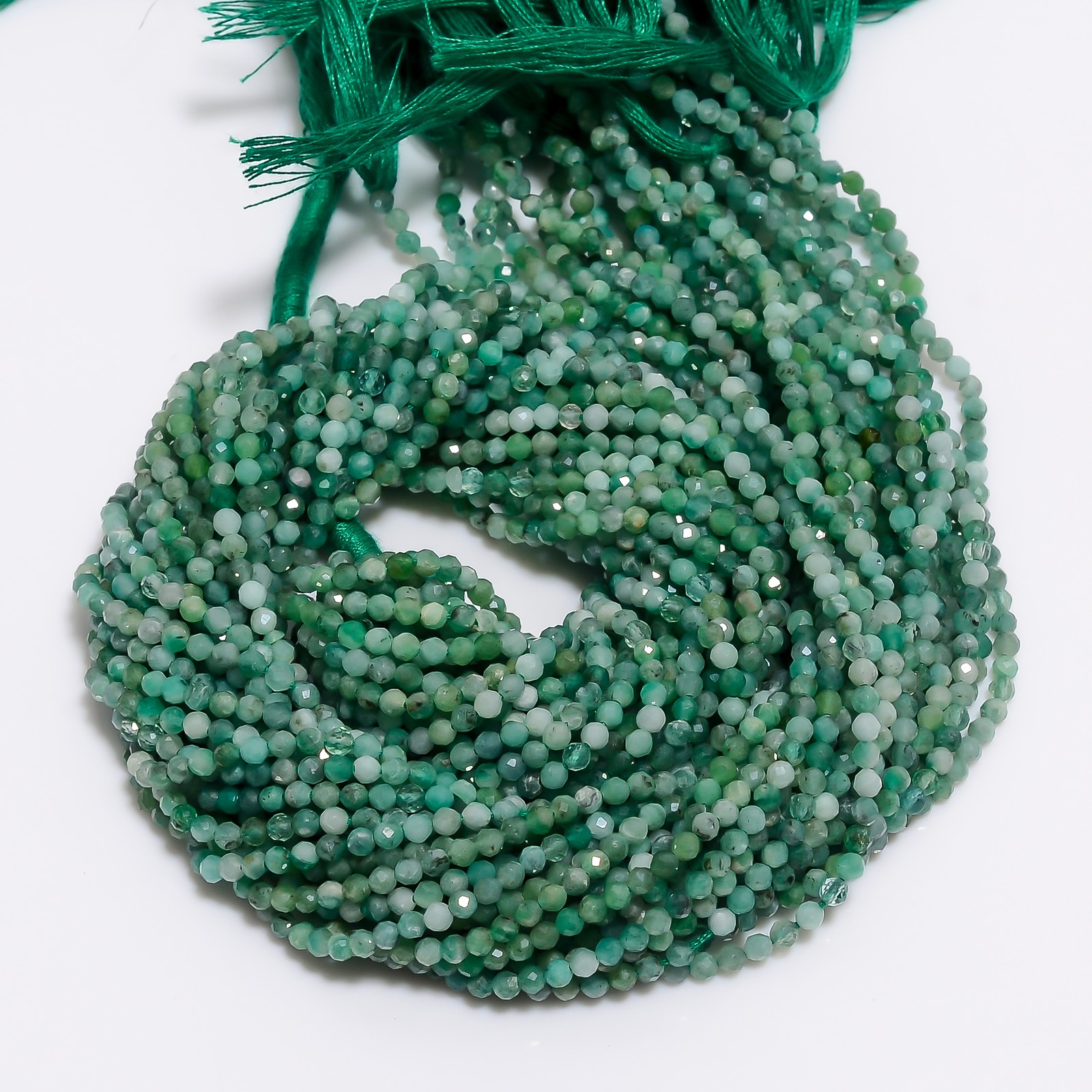 Green Emerald Quartz Gemstone Round Micro Faceted Beads 2.5-3 mm Strand 12.5″