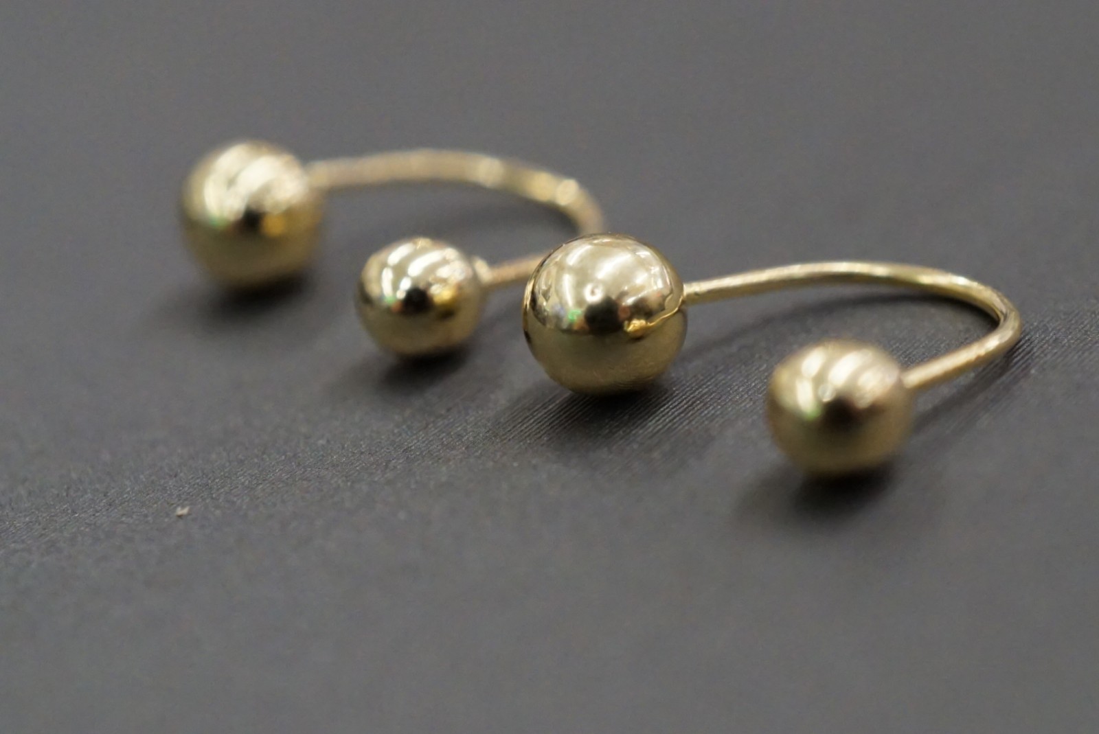 14K Solid Yellow Gold 3mm With 4mm Ball Telephone Earrings.