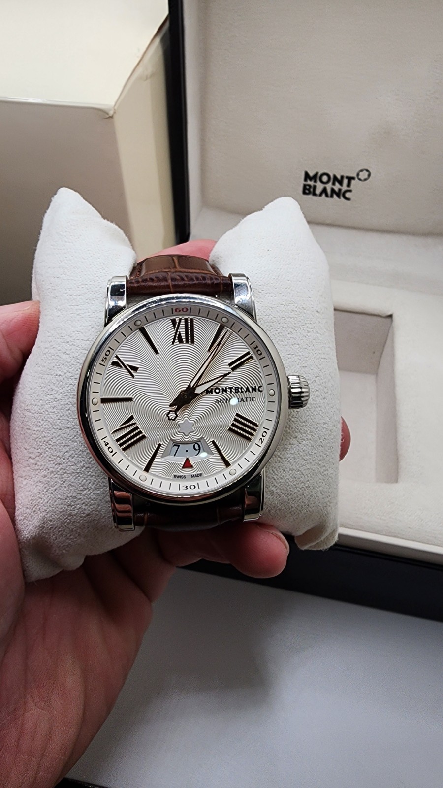 Montblanc Star 4810 Date Automatic 7102 Silver Dial 40mm w/ Box 105858