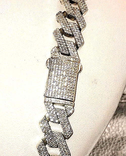 STERLING SILVER & MOISSANITE CUBAN LINK NECKLACE (22.5″ in) 148.83GR