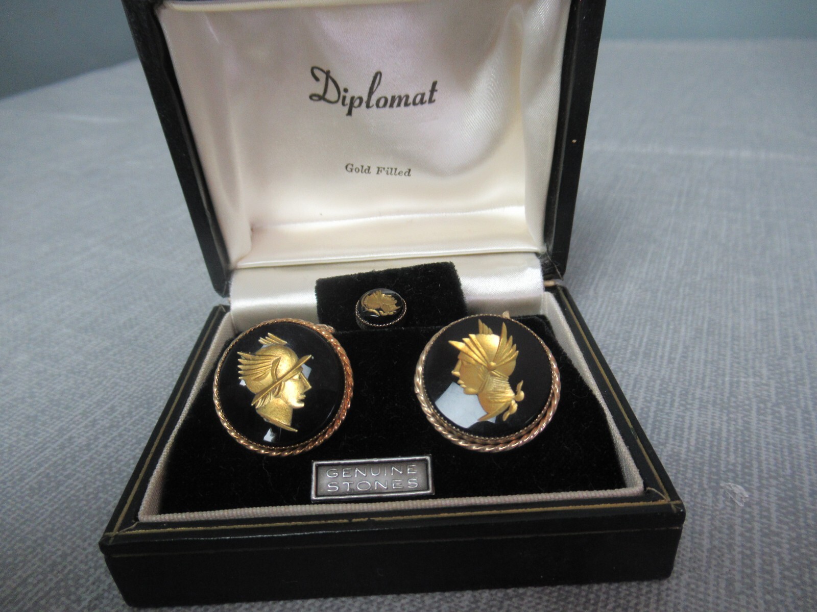 Men’s Tie Stud & Cuff Links Set – Gold Filled Male & Female – Diplomat – 9 185