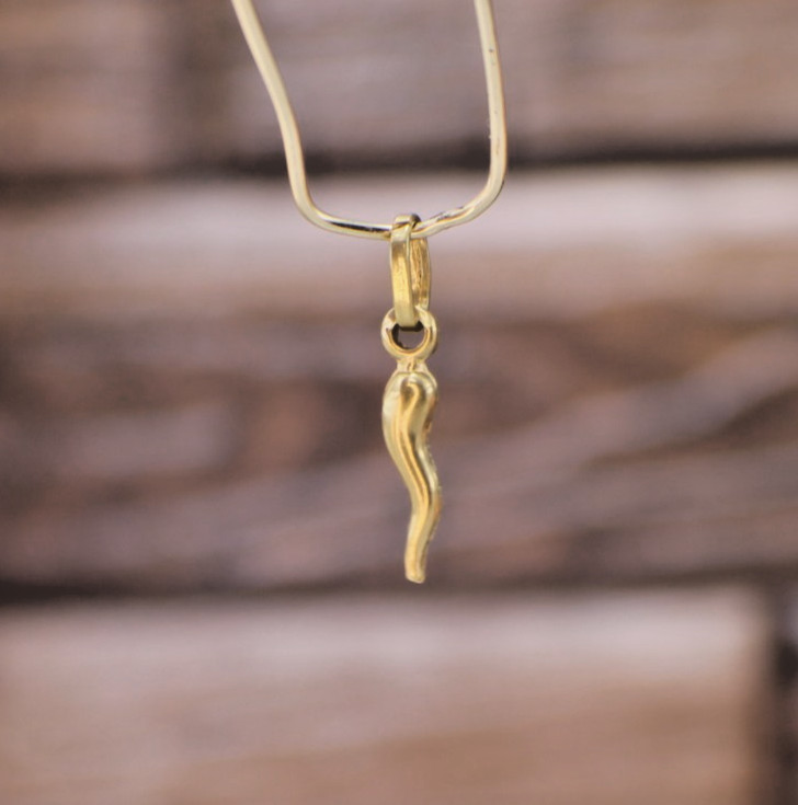 Solid 18K Yellow Gold 3D Malocchio Italian Horn Pendant Charm Travel Tiny Petite