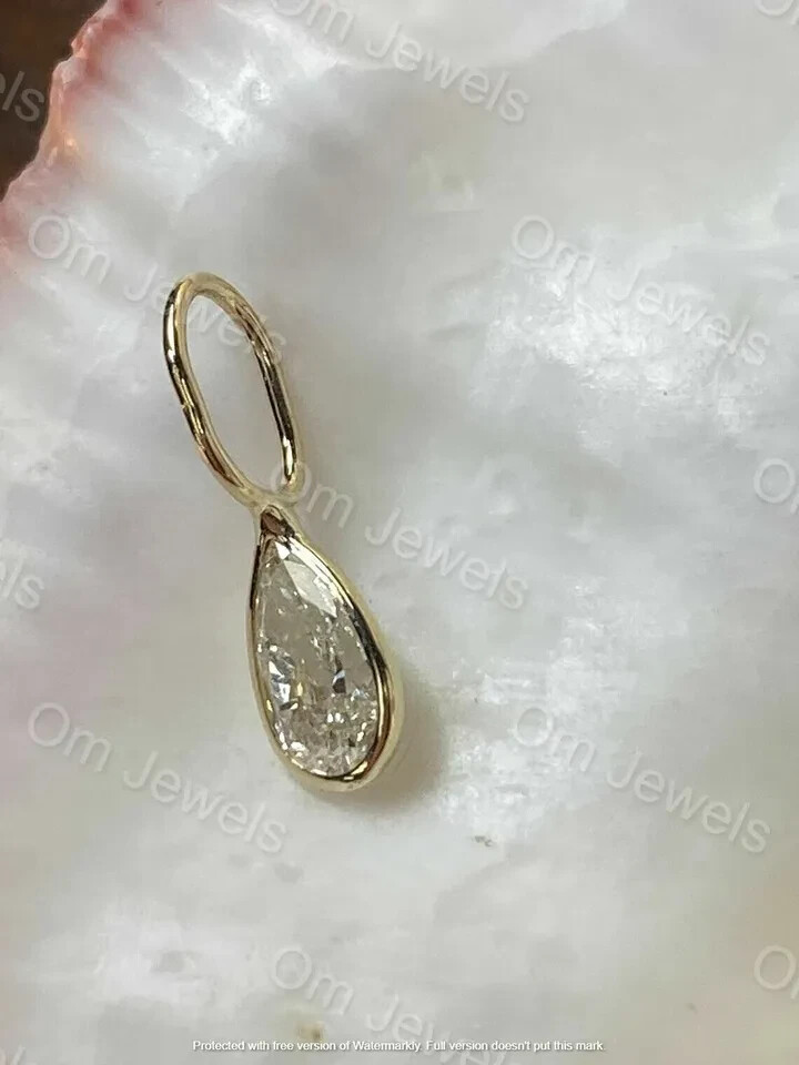 2Ct Pear Cut VVS1 Diamond Solitaire Pendant 14K Yellow Gold Finish