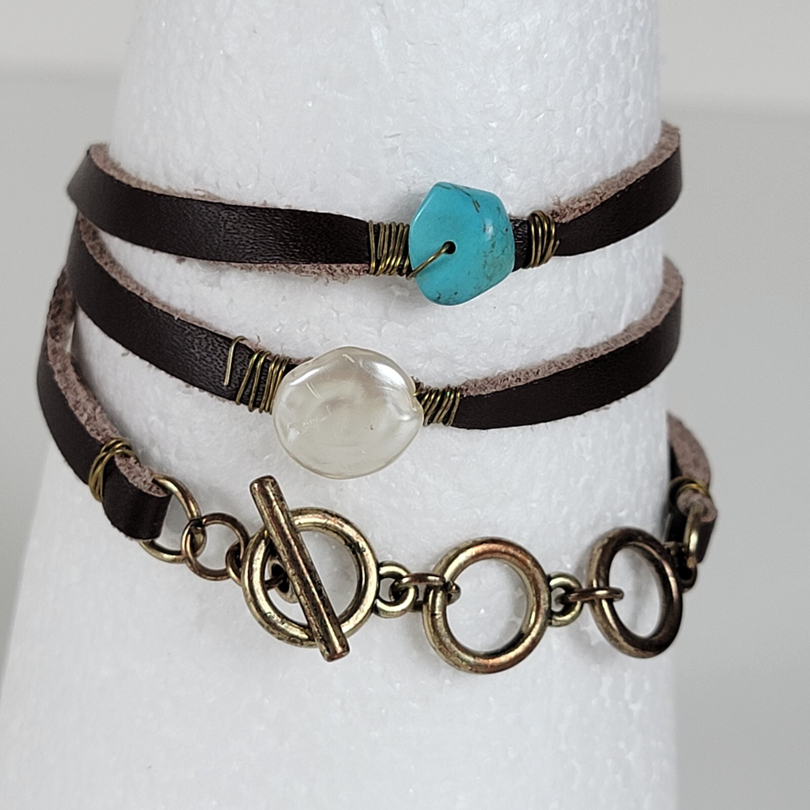 Artisan Handmade Turquoise And Pearl Leather Cord Wrap Bracelet 22.5 In Toggle