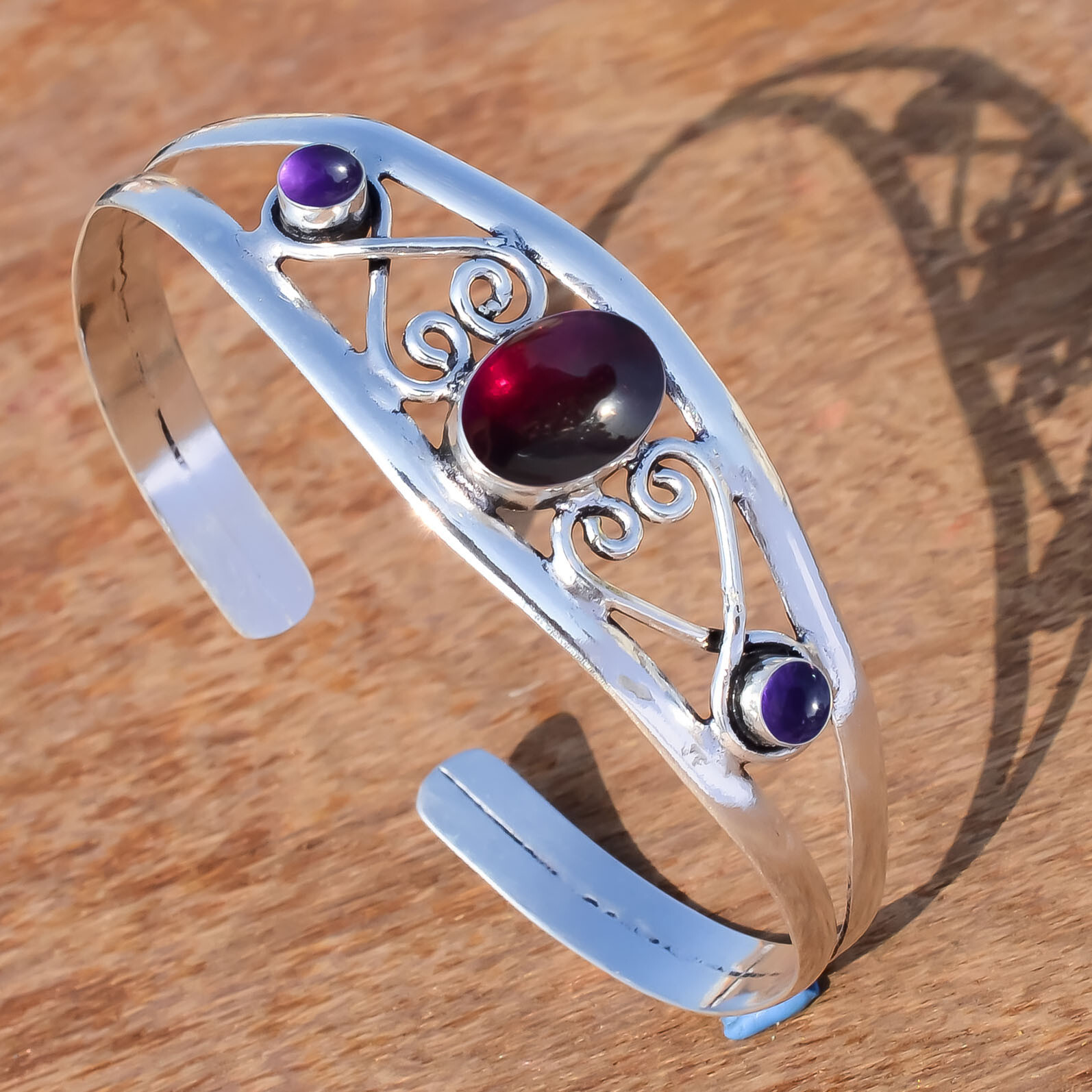 Mozambique Garnet & Amethyst Gemstone Bangle 925 Sterling Silver Attractive Cuff