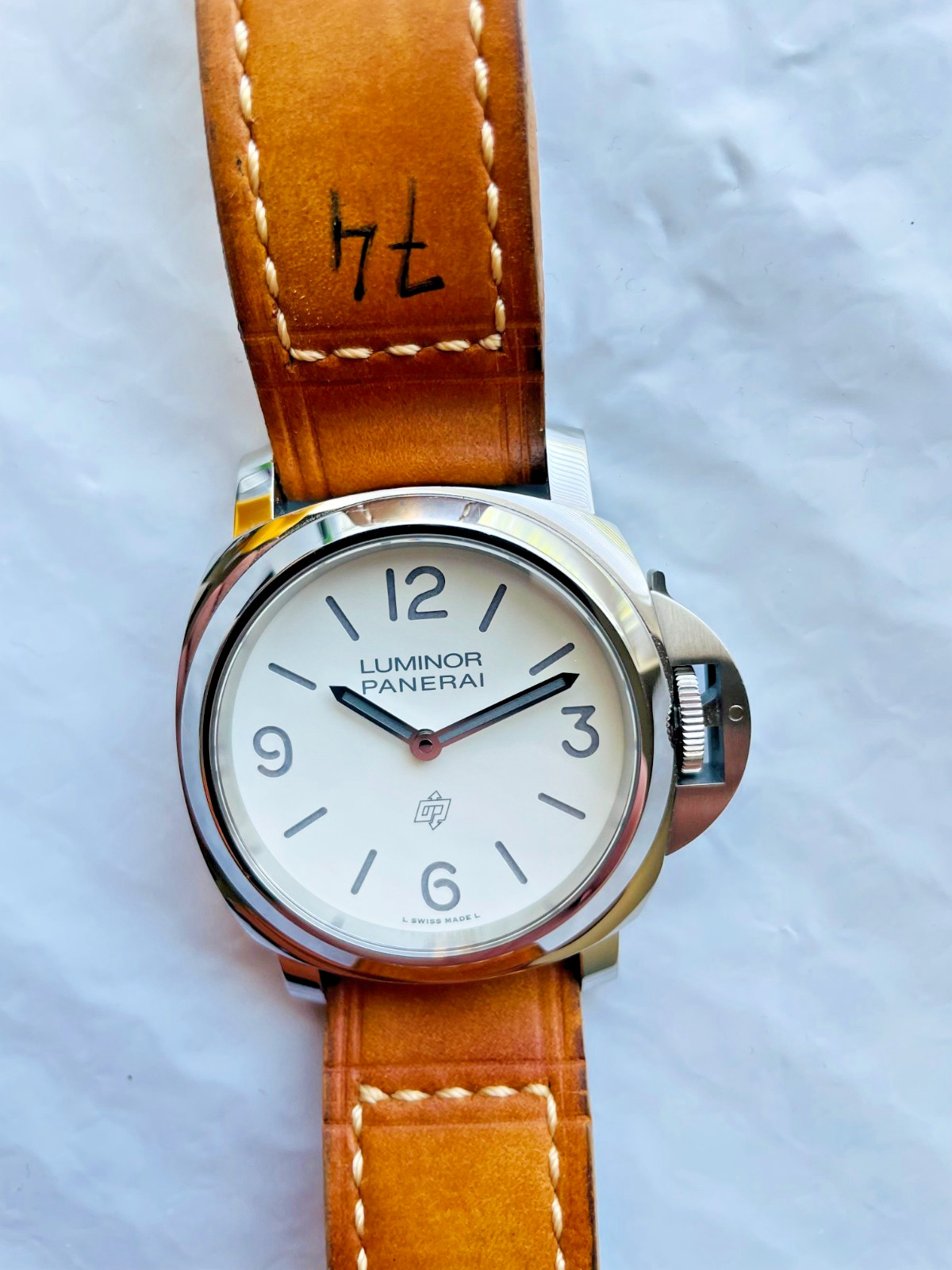 Panerai Luminor 1087 White Dial Watch 44mm – PAM01087 FULL SET & EXTRAS!