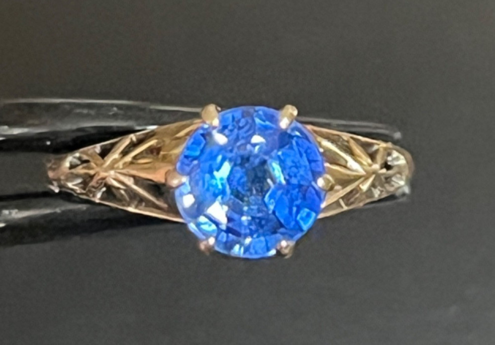 1930’s Natural Sapphire 1.35 carats Art Deco Ring 14k Gold AMAZING RARE FIND