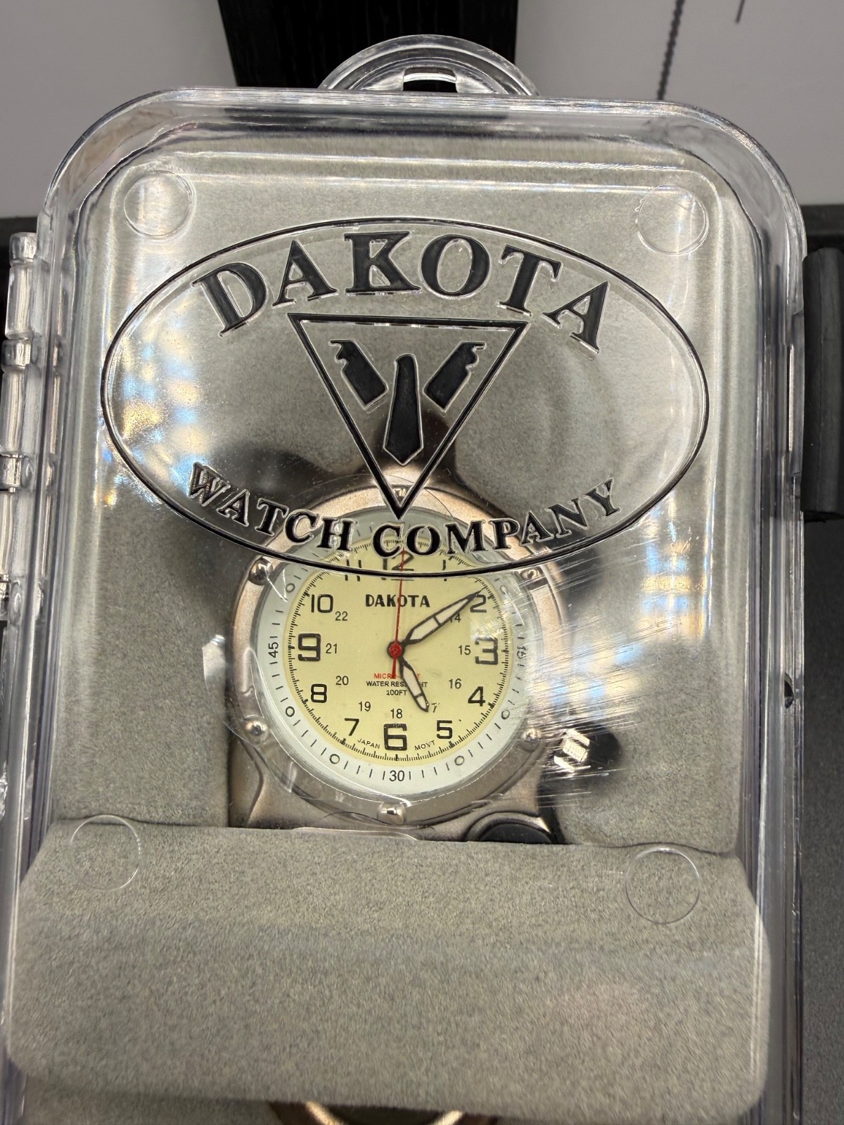 Dakota Mini Clip Microlight Watch w/ LED Flashlight carabiner Clip NEW silver