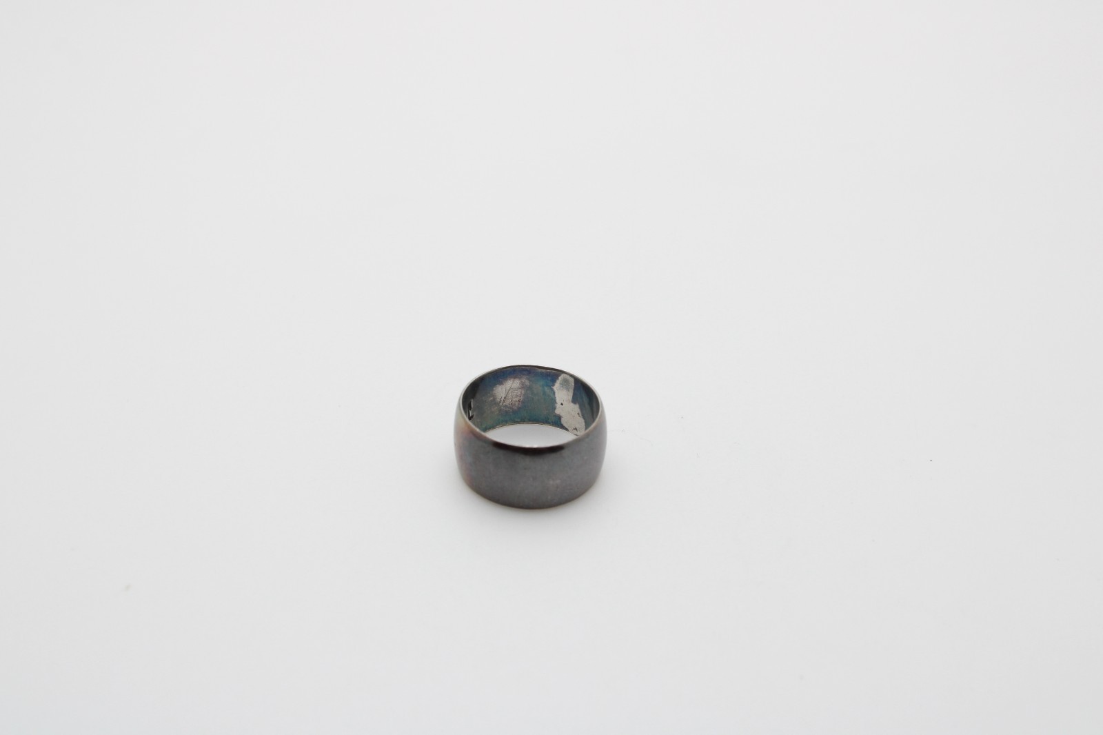 Vintage 925 Sterling Silver Designer 9.5mm Wide Dome Smooth Band Ring Sz 4.5