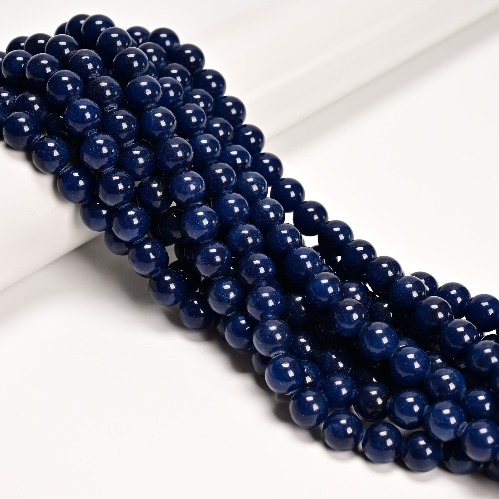 Sapphire Blue Dyed Quartz Smooth Round Beads 4mm 6mm 8mm 10mm 12mm 15.5″ Strand