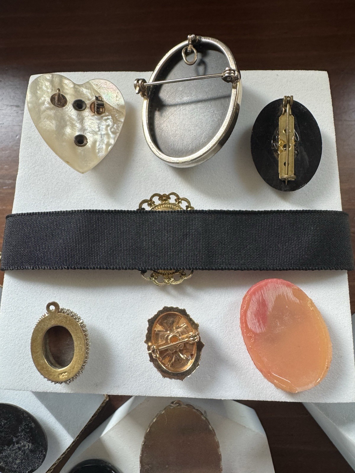 Vtg To Now Costume Jewelry Lot Cameos 21 Pieces Some Signed Carved Shell Germany
