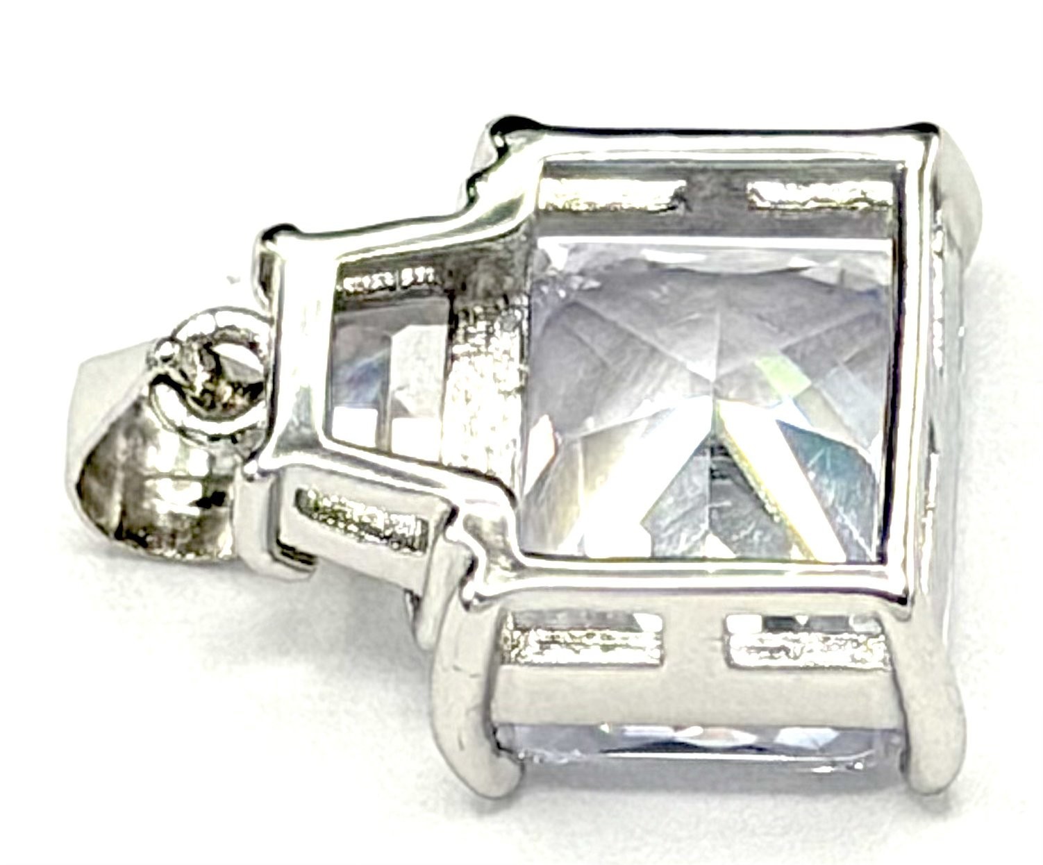 Sterling Silver Princess Cut Clear CZ Square Pendant 0.75″ 4g NWT Gift Box