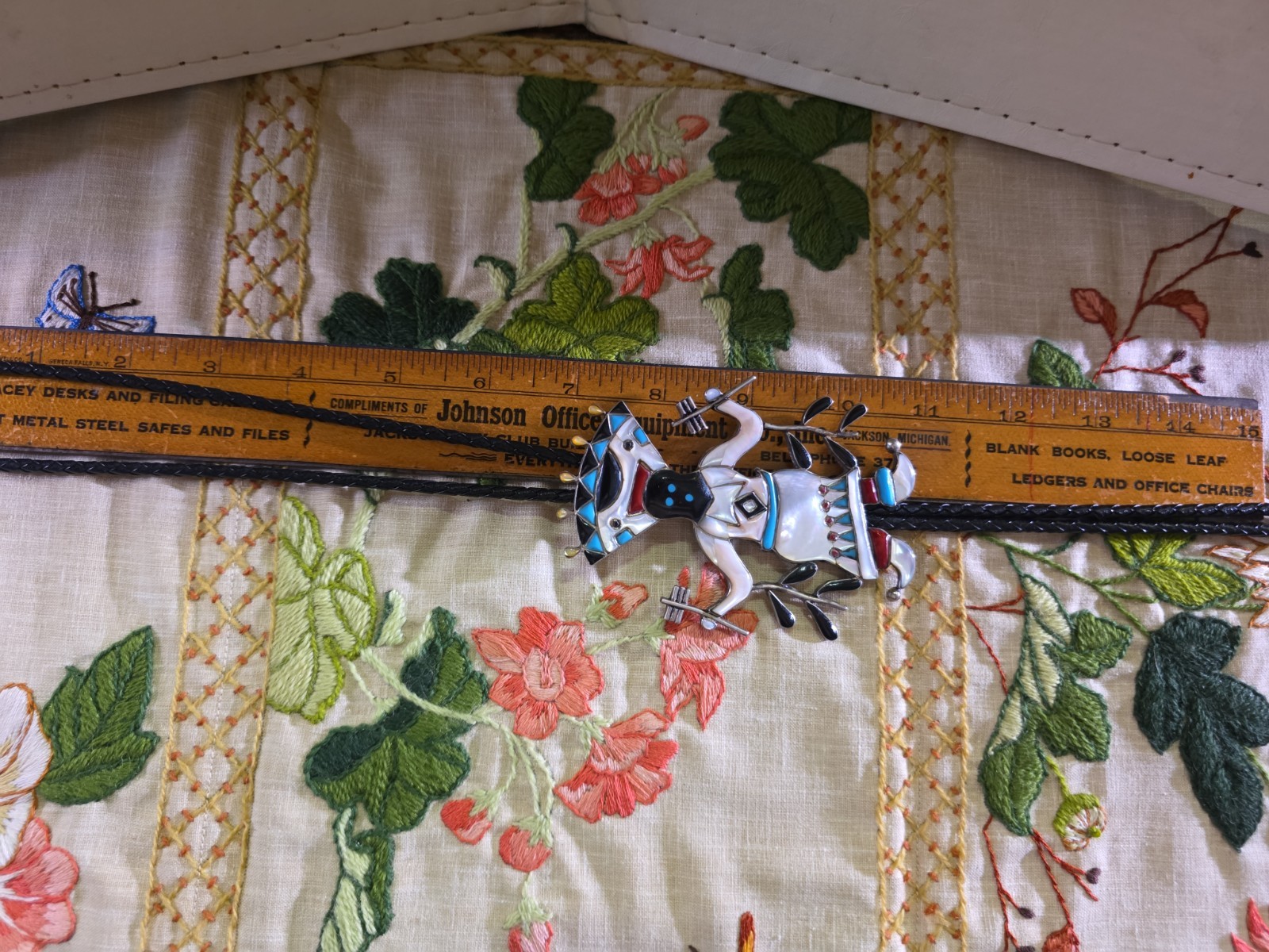 Vintage Zuni Bolo Tie