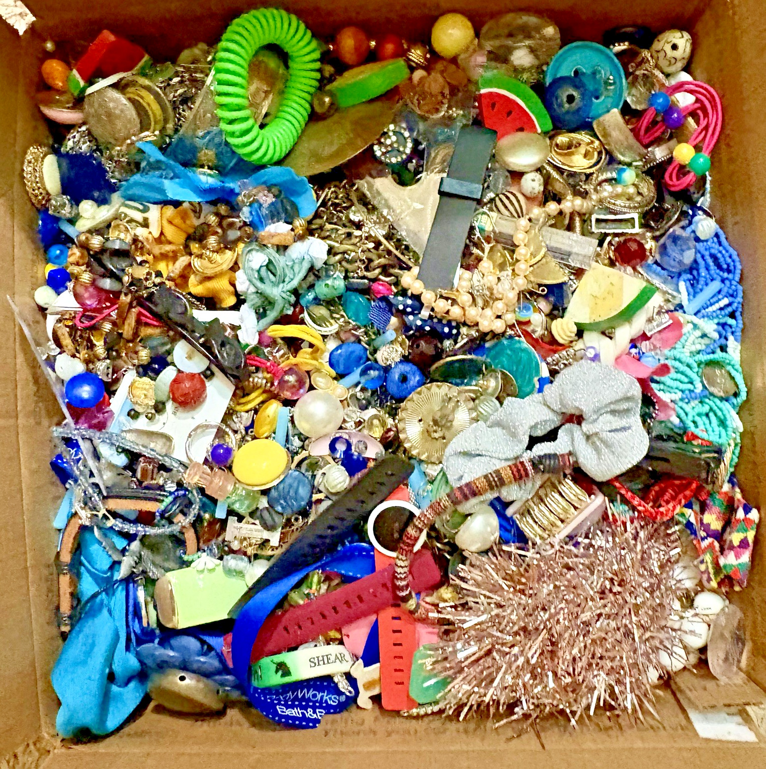 22LBS Modern Vintage Tangled Broken Wearable Craft Repurpose Junk Jewelry Lot