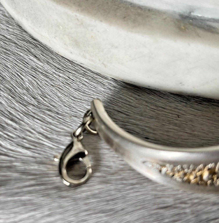 Antique Silverware Womens Bracelet 7 x 1 1/4 in Cross Concho Lobster Silver Gold