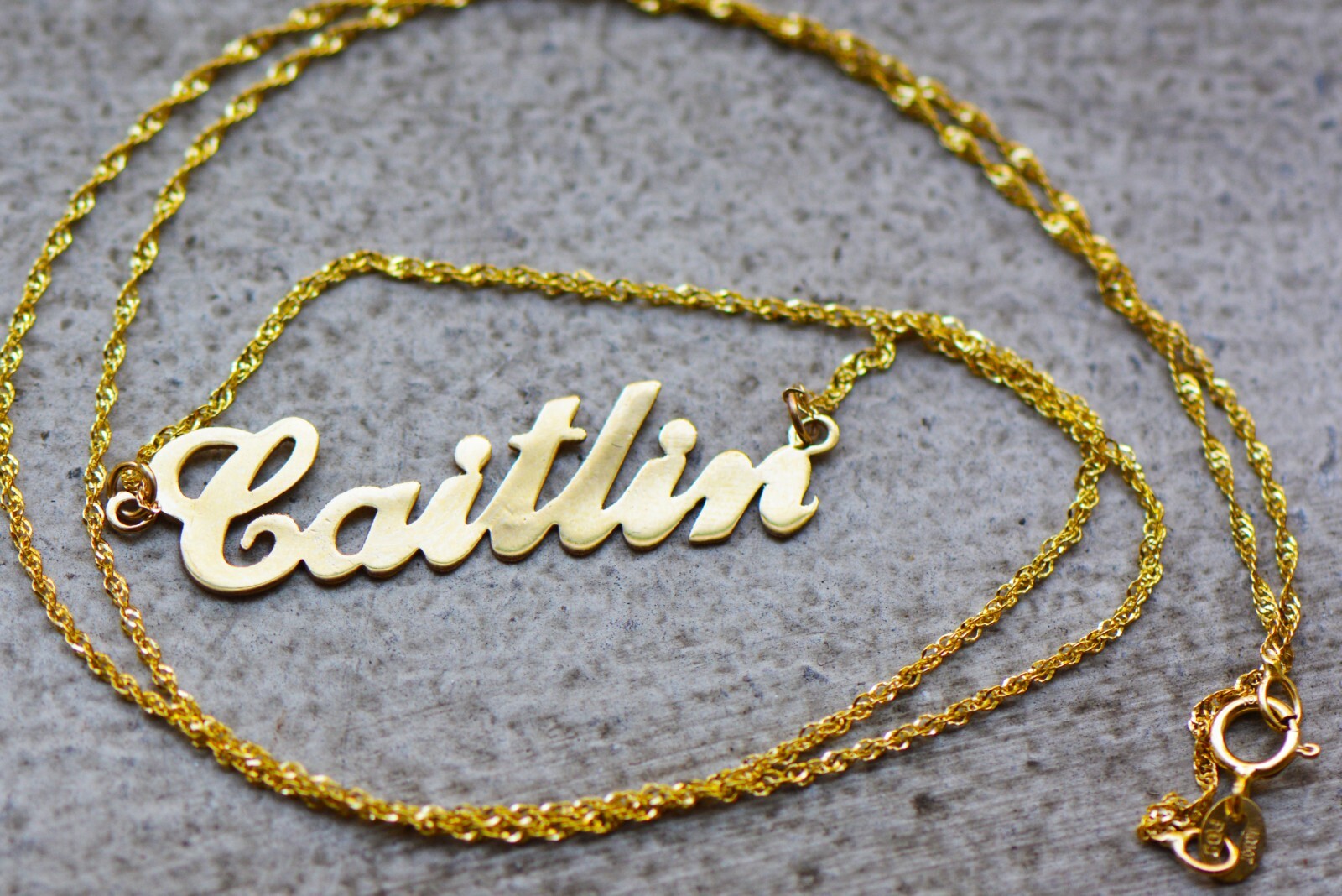 10K Solid Yellow Gold Personalized Custom Cursive Name Pendant Letter Necklace