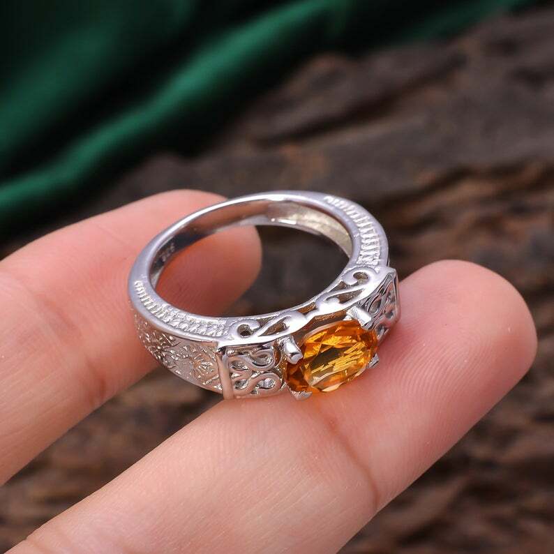 92.5 Sterling Silver 5.3 Gram Birthstone Ring Jewelry Natural Yellow Citrine Gem