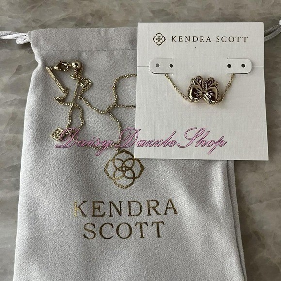 🎀✨Kendra Scott Haley Bow Gold Pendant Necklace In Blush Mother of Pearl New✨ 🎀
