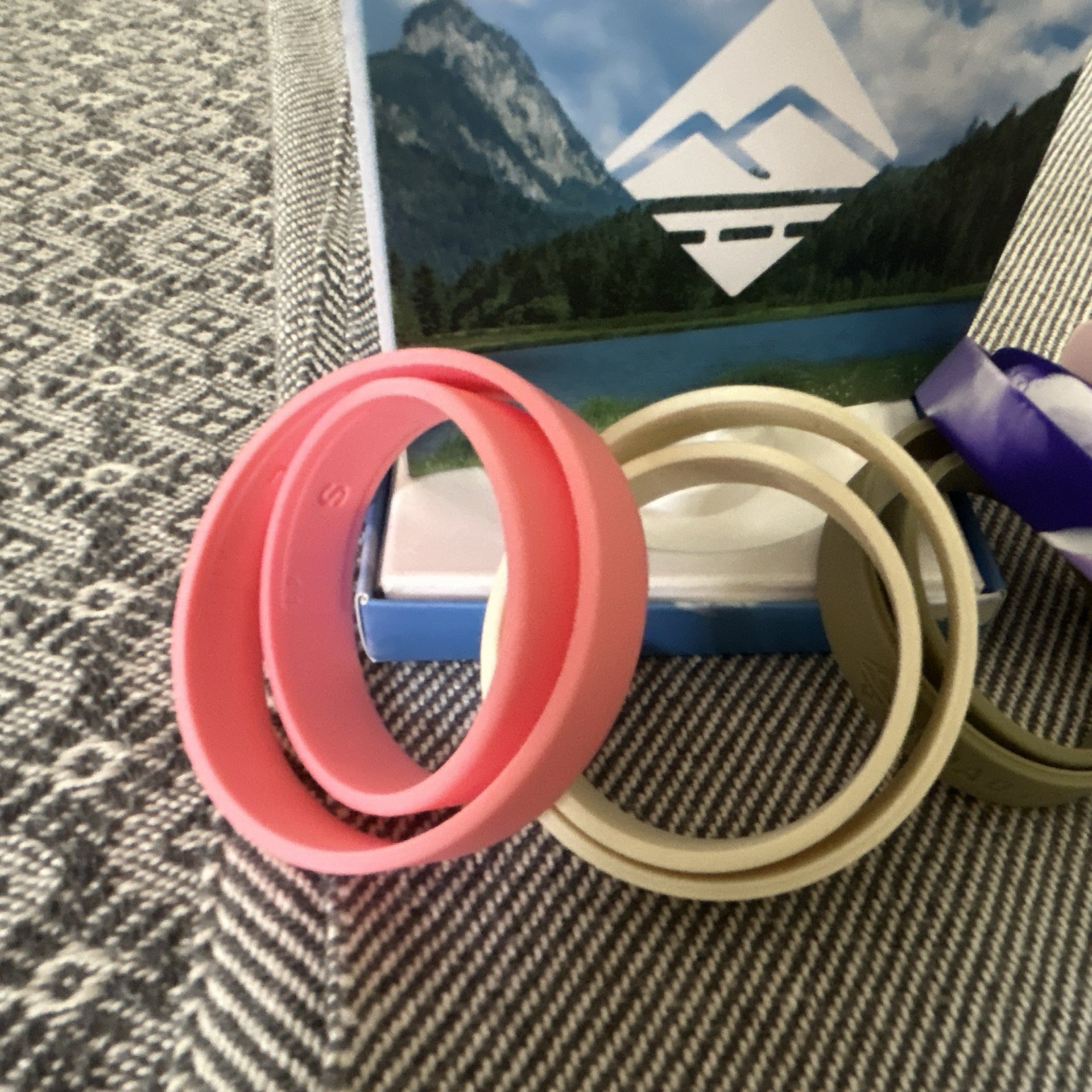 ROAD ID SILICONE BAND LARGE & SMALL ONLY Set Lot of 10 Wristbands 5 COLORS