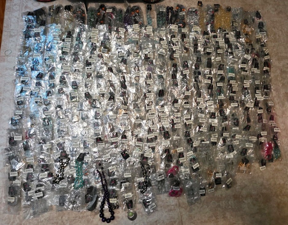 ☆☆☆NEW PAPARAZZI NECKLACE W/ EARRING SETS MIX LOT 548 Total!!☆☆☆
