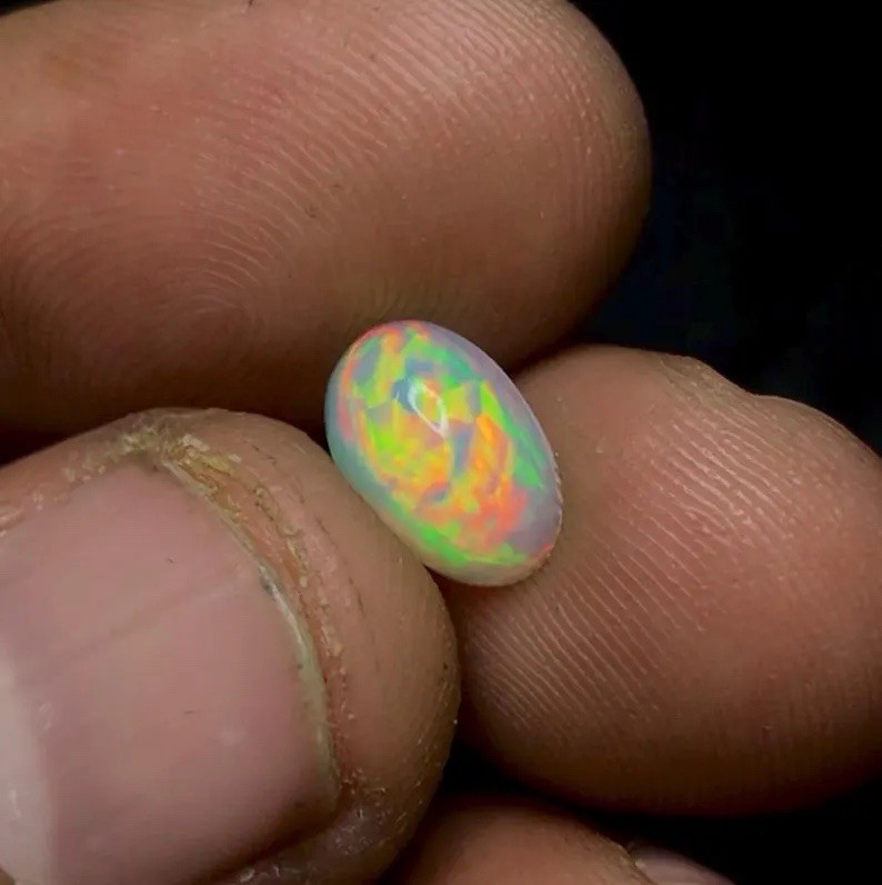 10.4x7x4.5 mm Natural Welo Ethiopian Opal Cabochon Loose GemstoneNS-189