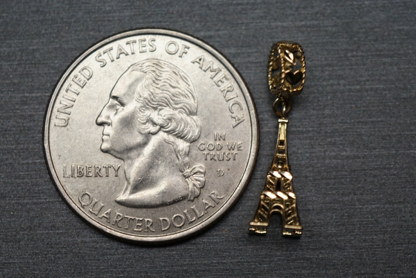 14K Solid Yellow Gold 0.8″ Diamond Cut Tiny Paris Eiffel Tower Charm Pendant.