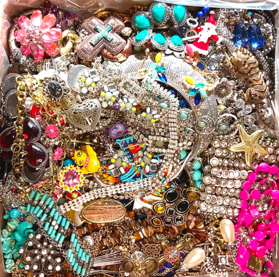 10 Pounds Lbs Unsorted Jewelry Making Lot Some Wear Resell Mixed In Junk Tangled