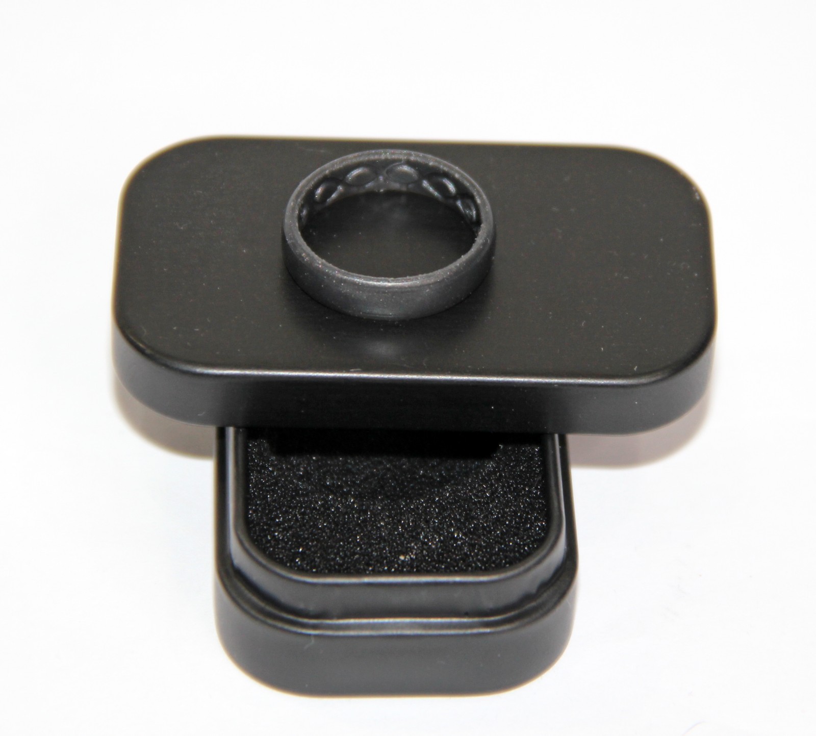 GROOVE LIFE Silicone 5mm Thin Ring / Wedding Band, Black Pearl, Size 9, NEW!!