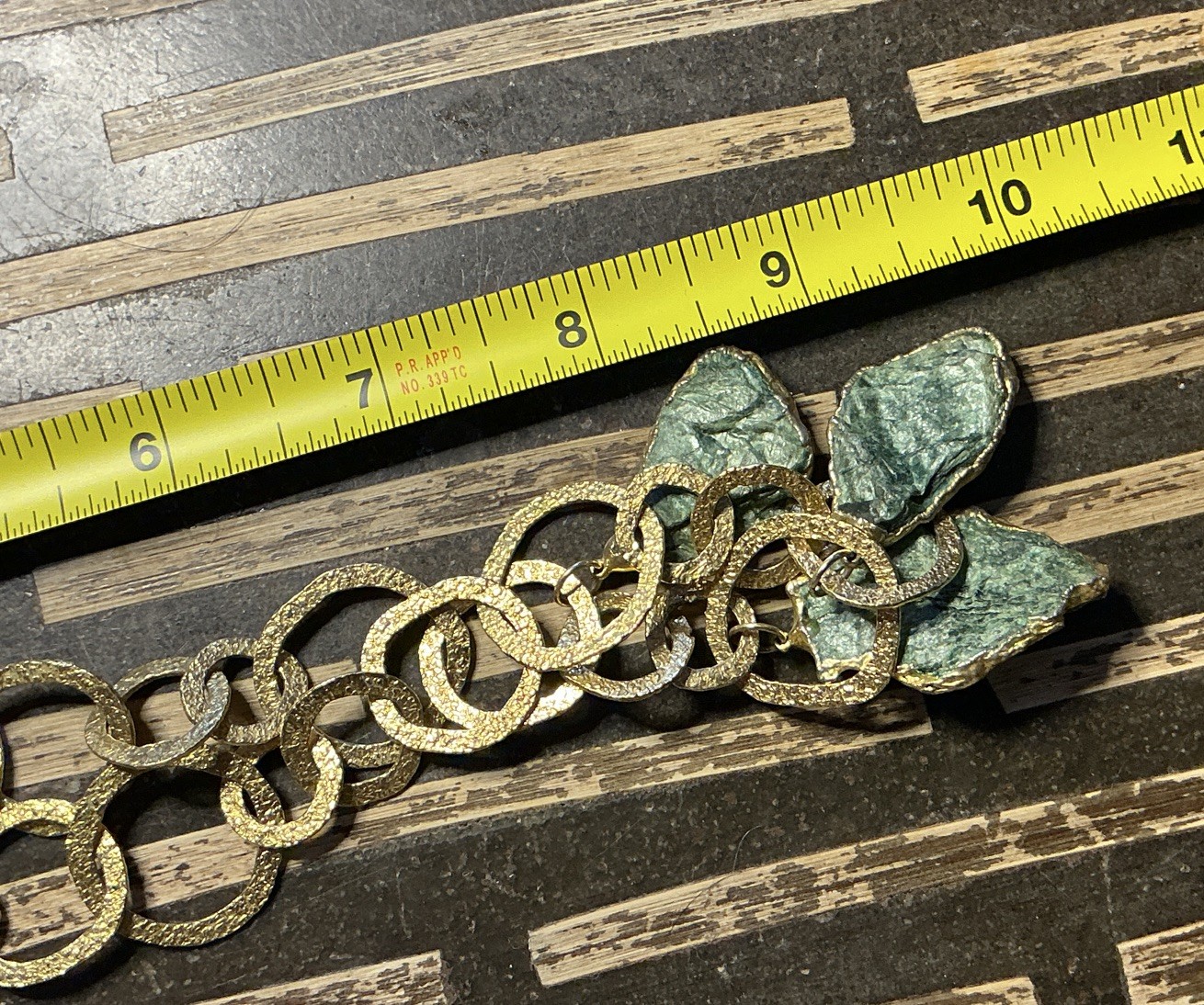 Gold Tone Oval Link Chain Statement Necklace Green Charm Drop Pendant