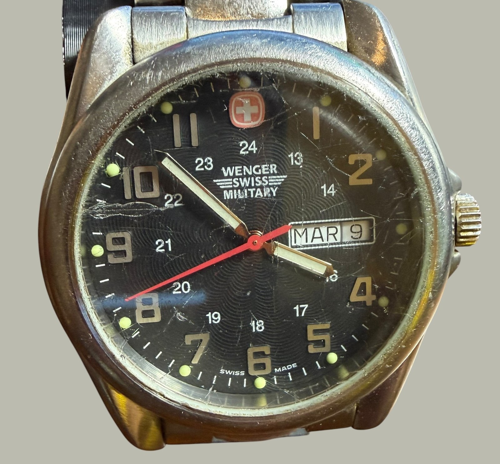 Wenger Swiss Military Men’s Stainless Steel Wristwatch Date 100M Water Resist