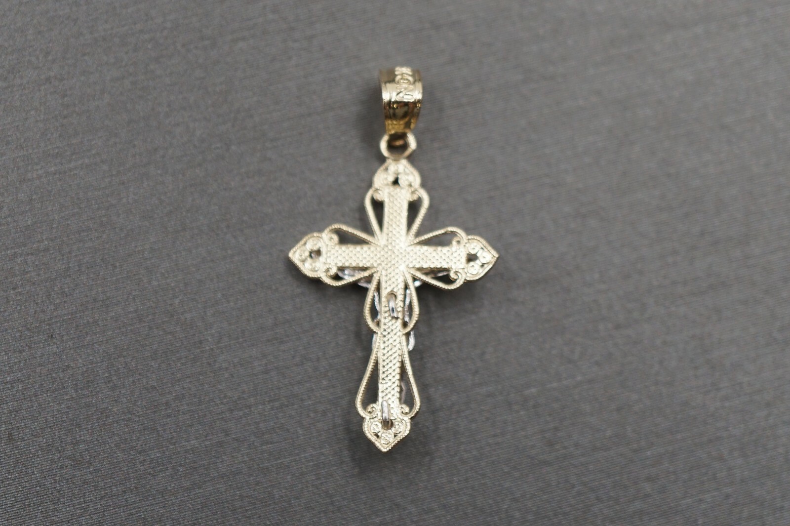 10K Solid Yellow Gold 1.05″ Diamond Cut Two Tone Crucifix Cross Charm Pendant.