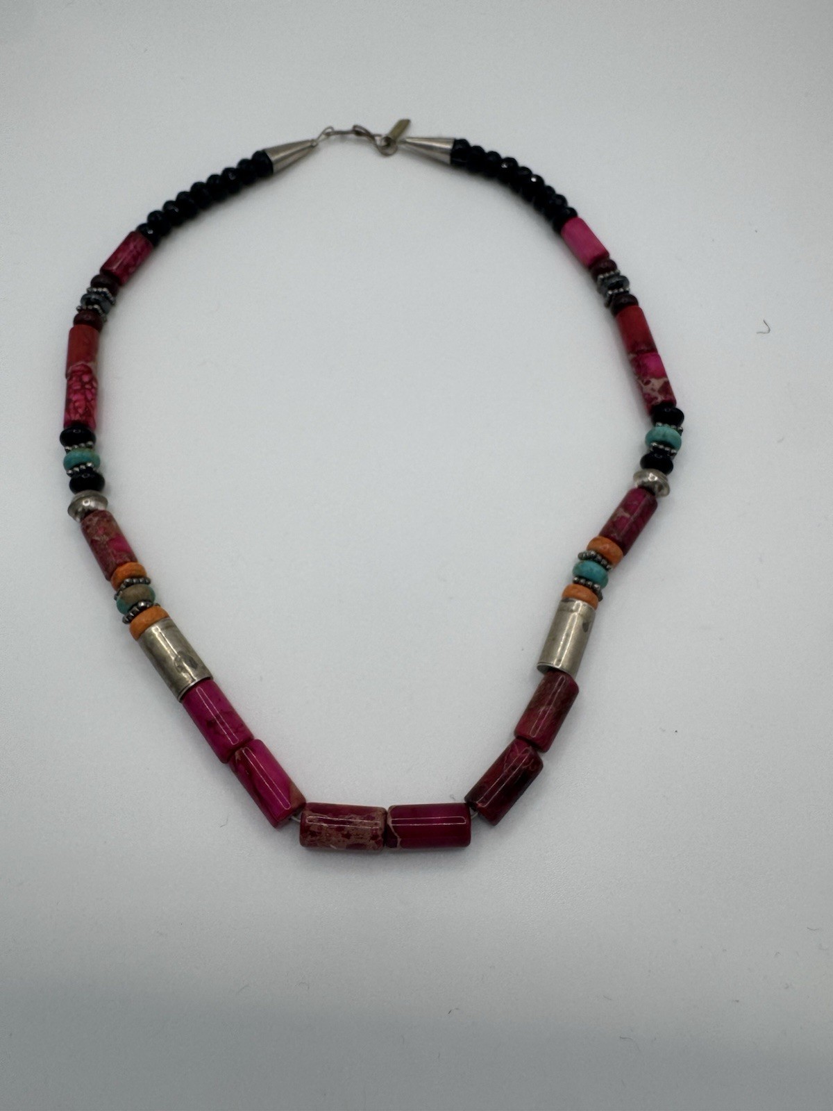 Vtg Navajo Tommy Singer 16″ Signed Sterling Silver, Red Gemstone Necklace