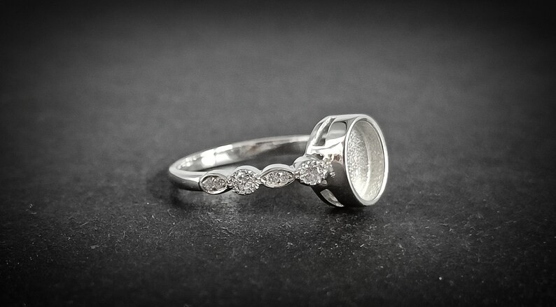 925 Sterling Solid Silver 6x8mm Oval Bezel Ring Blank with Zircon DIY Jewelry