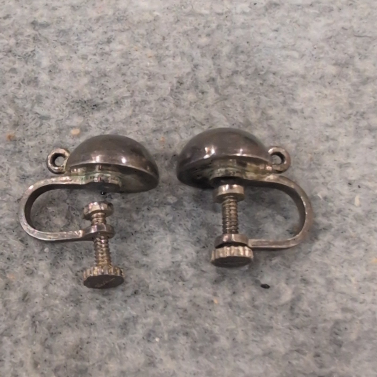 Vintage Silver Ball Half Dome Screw Back Earrings Non-Pierced Retro Style