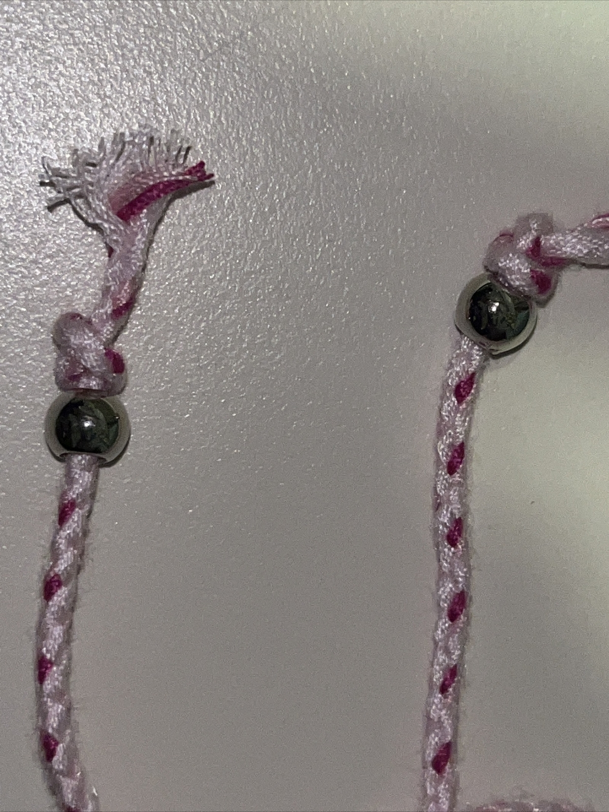 NEW BOHO BRAIDED THREAD FRIENDSHIP BRACELET ADJUSTABLE COLOR FUCHSIA WHITE PINK