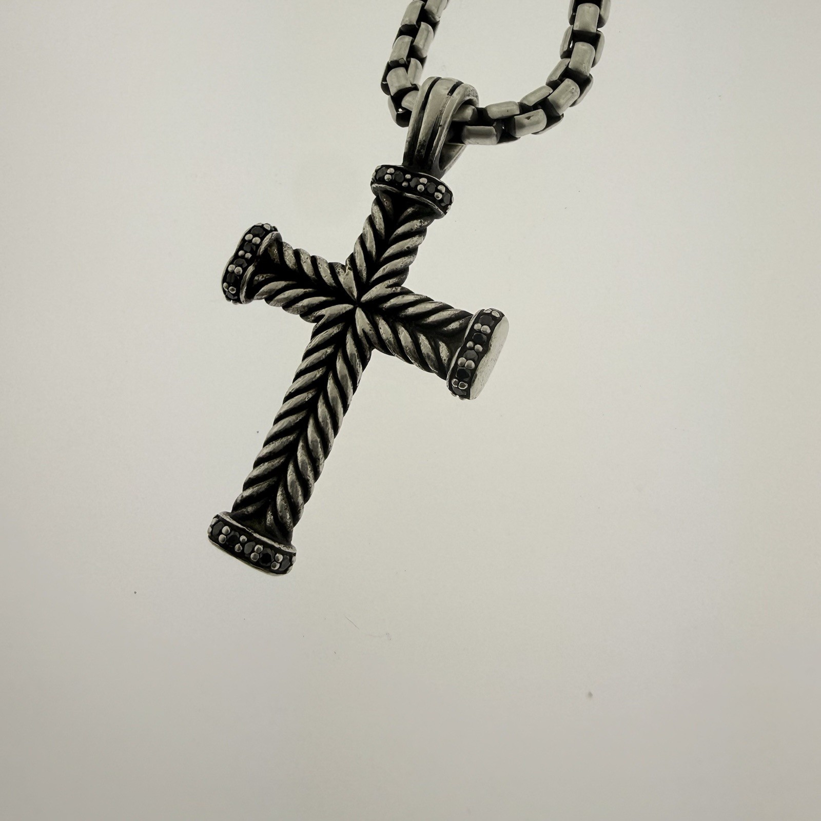 David Yurman Sterling Silver 925 Box Chain & Chevron Cross Pendant Black Diamond