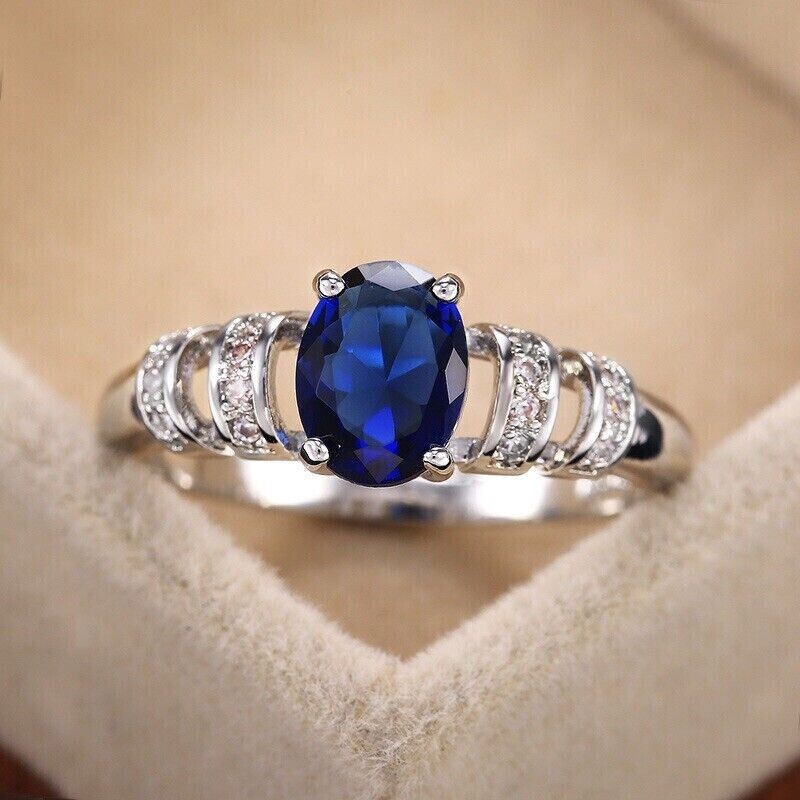 Glossy Ring For Valentine Gift 925 Silver Plated Rings 2.20Ct Simulated Sapphire