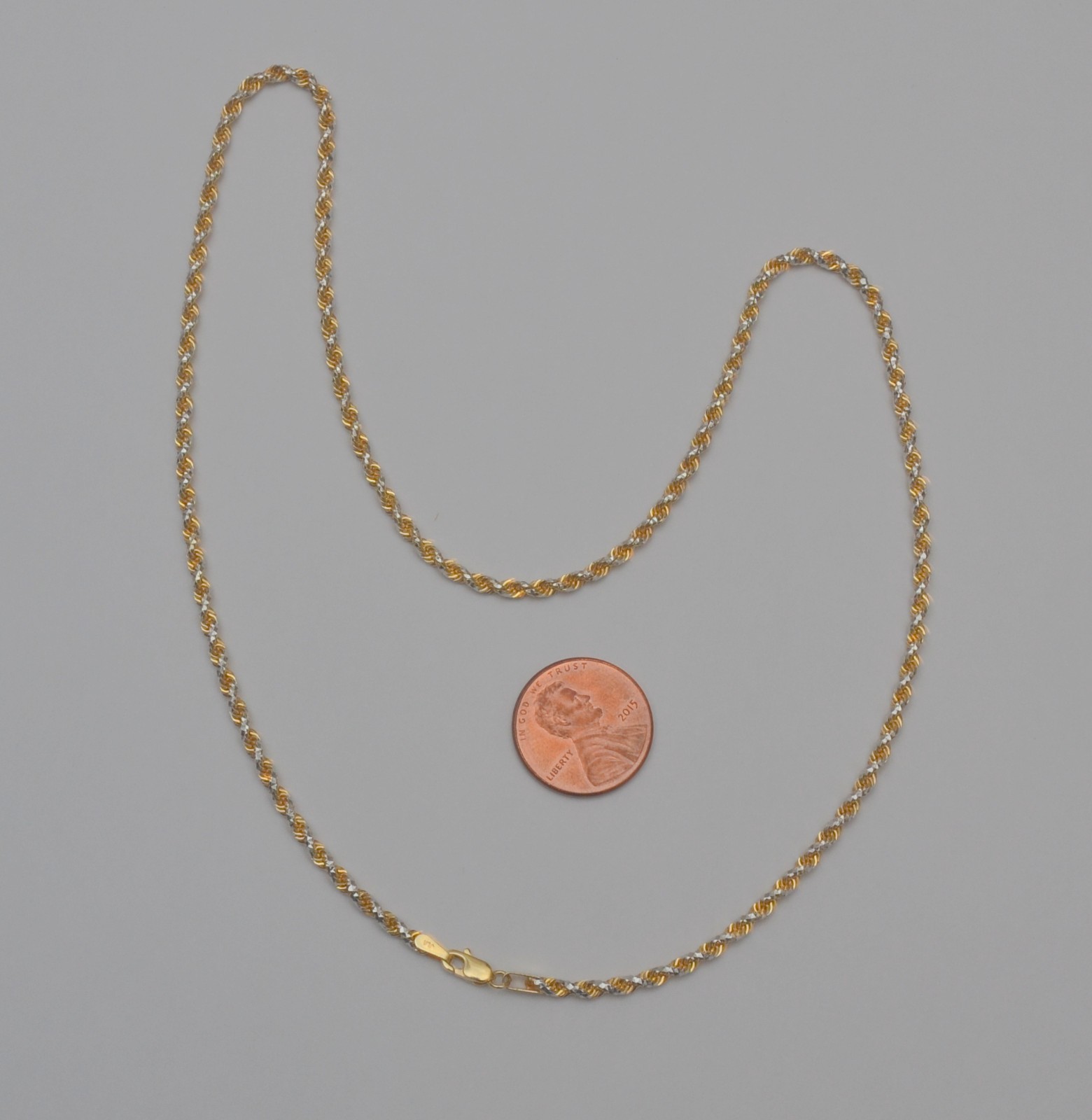 10K Two Tone Gold Rope Chain Necklace 17.75″ 2.5mm Diamond Cut 9.7g C8