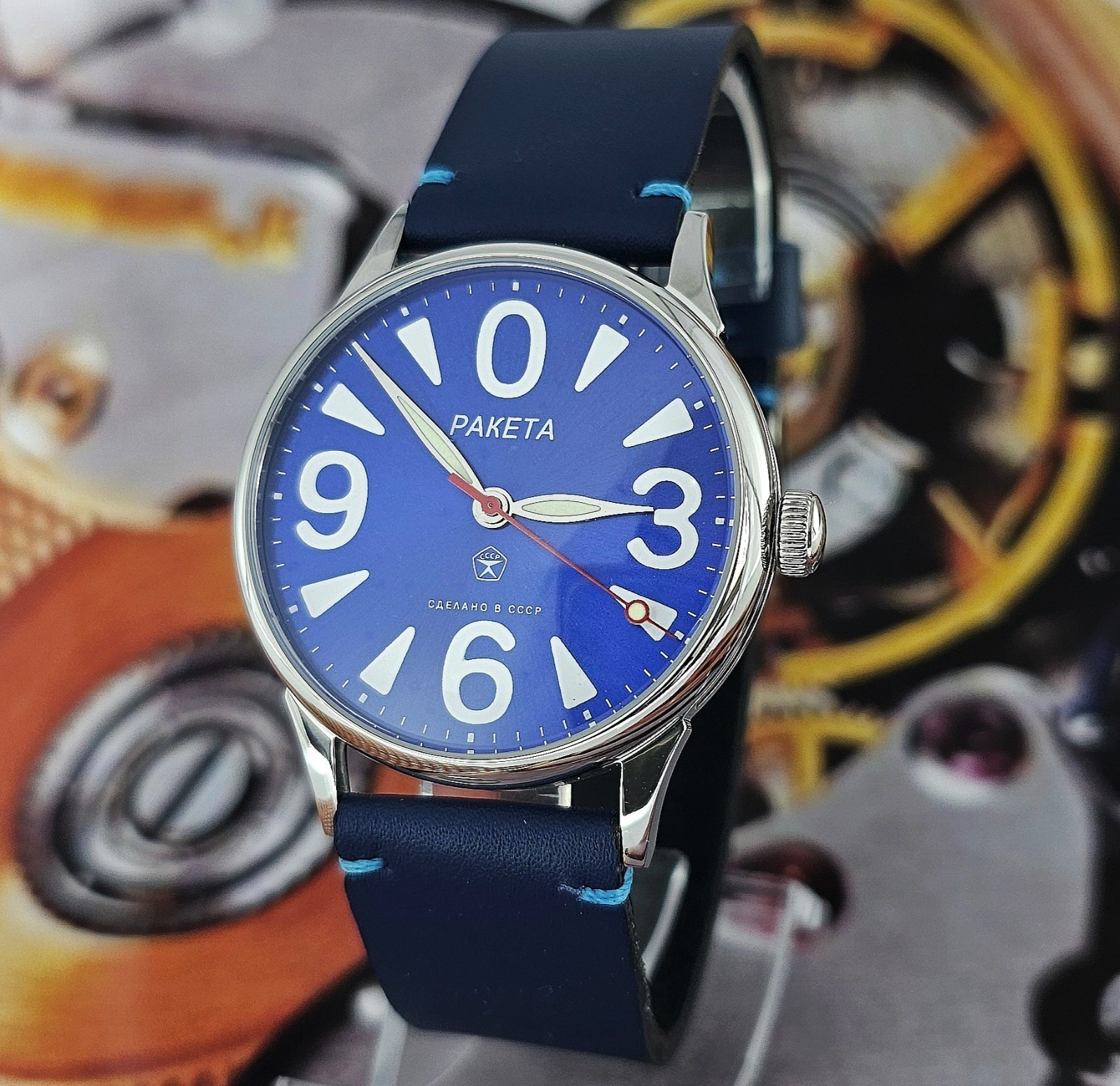 RAKETA Big Zero Vintage Watch USSR Blue Dial Wristwatch Soviet Mechanism 2609HA