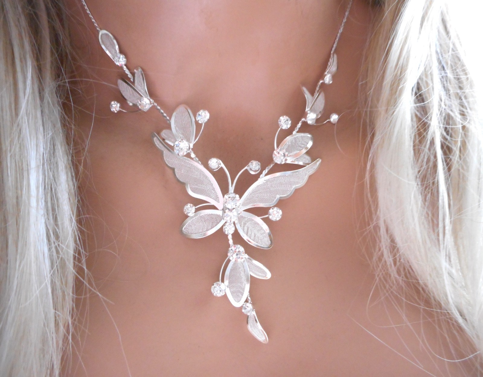 Butterfly Mesh Crystal Butterfly Women’s Necklace Set Light Silver Plated