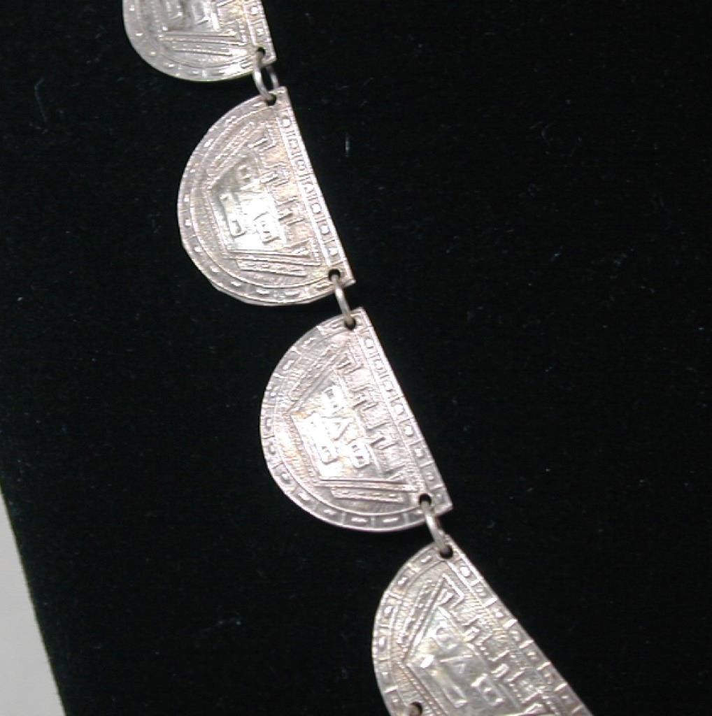 Vintage Peru 900 Silver Inca Tumi Panel Statement 16 1/2″ Necklace Choker Signed
