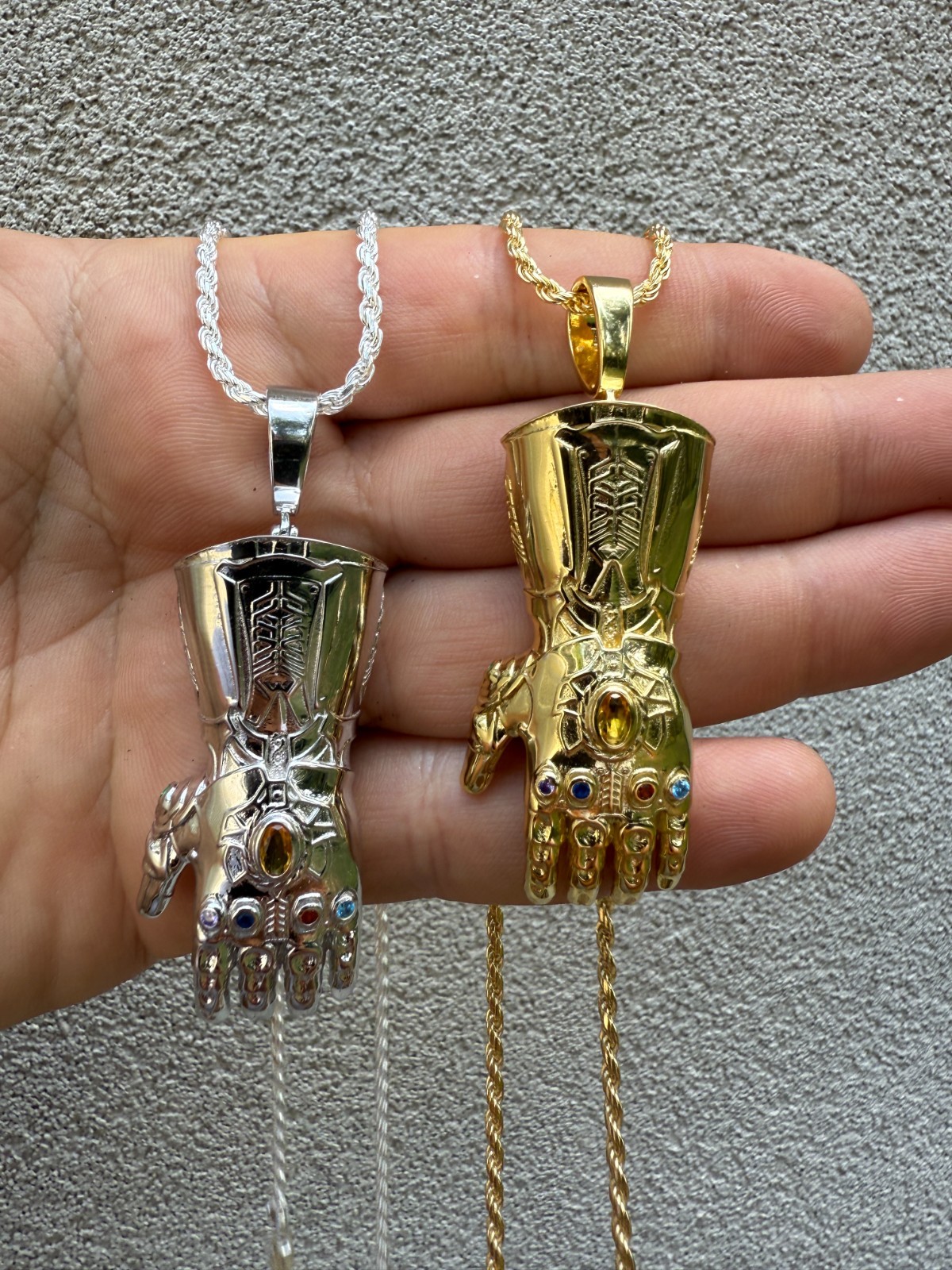 Limited Edition Thanos Infinity Hand Glove Gauntlet 925 Sterling Silver Pendant