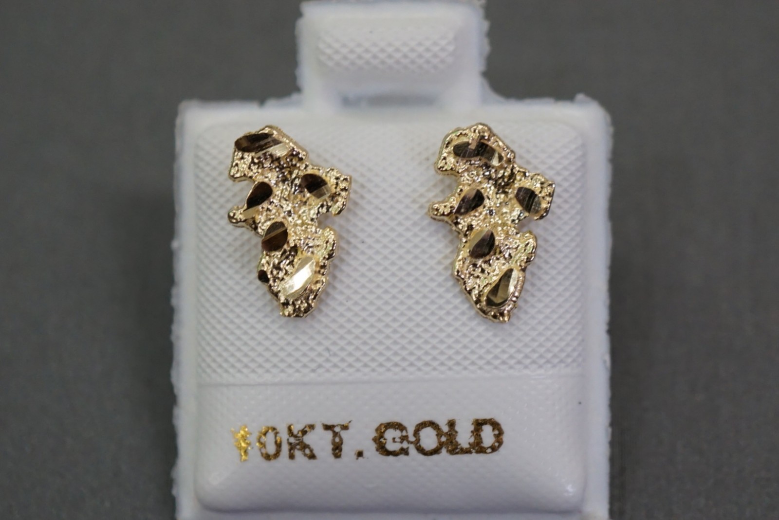 10K Solid Yellow Gold Men Women Children Diamond Cut Nugget Stud Earrings