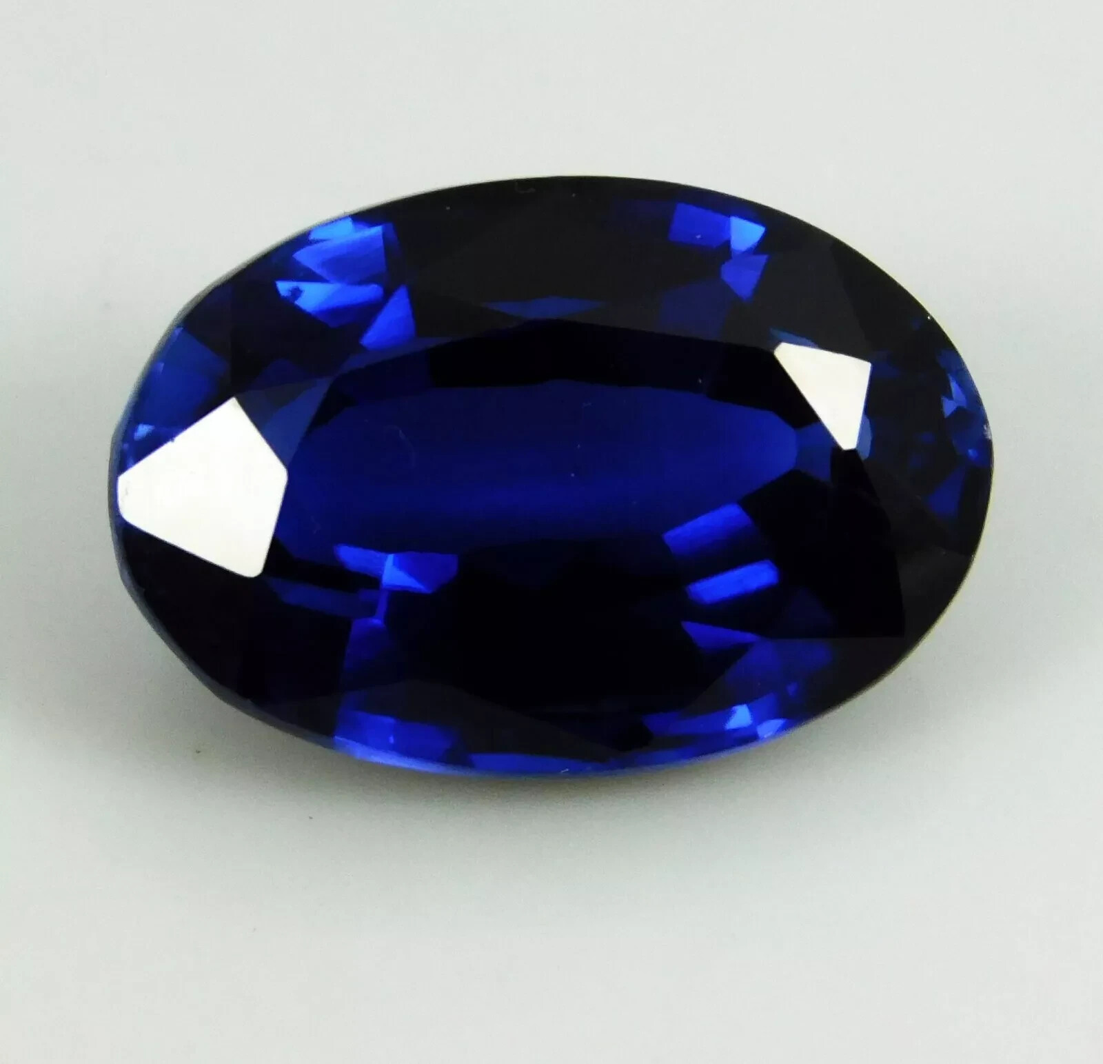 Kashmiri Blue Sapphire Oval Cut EGL Certified 8-10 Ct Natural Loose Gemstone